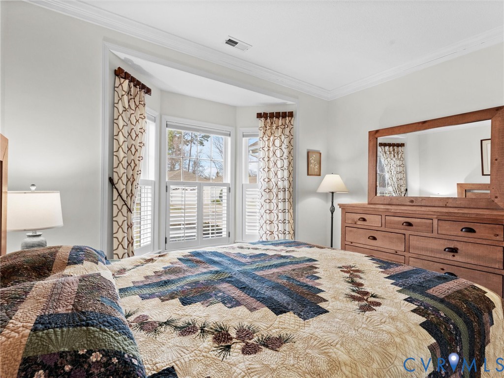 4248 English Holly Cir