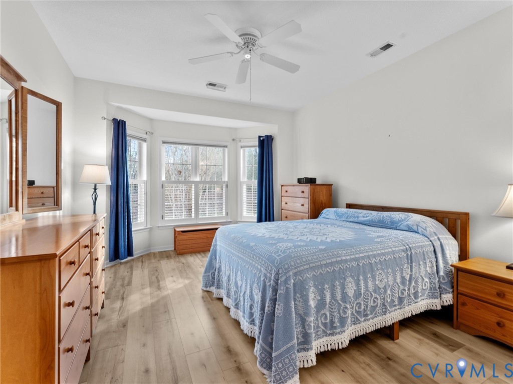 4248 English Holly Cir