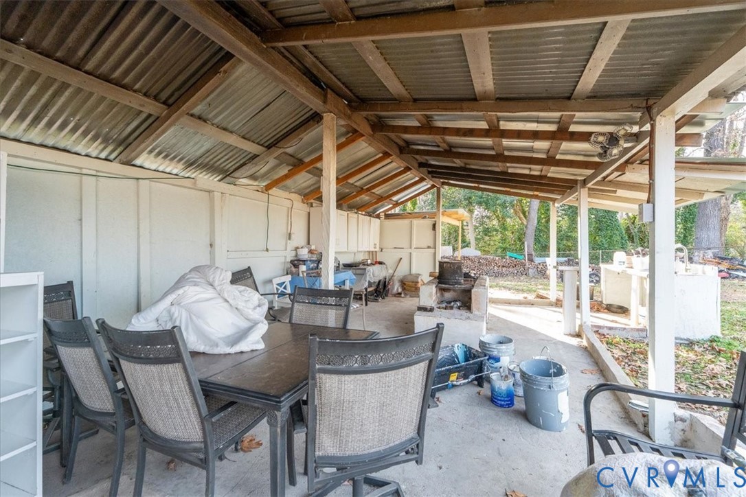 3930 Patsy Ann Dr