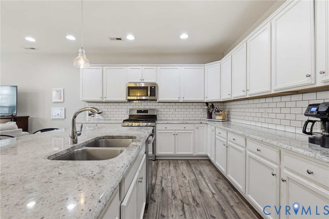 6932 Desert Candle Dr