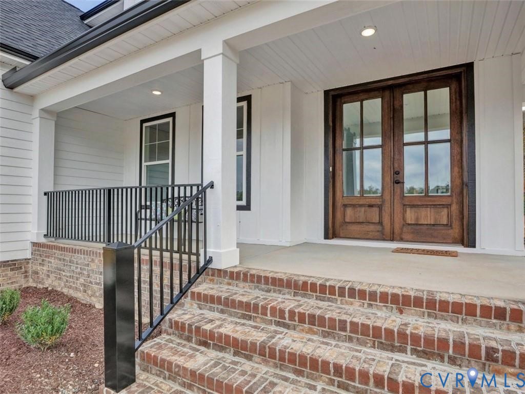 18103 Dogwood Trail Way