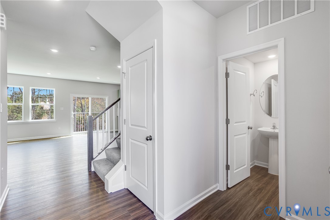 6616 Cassia Loop