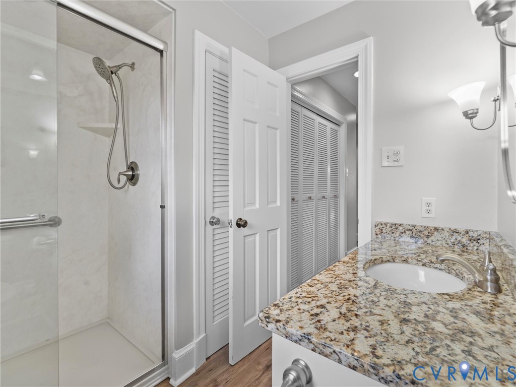 9341 Cardiff Loop Rd