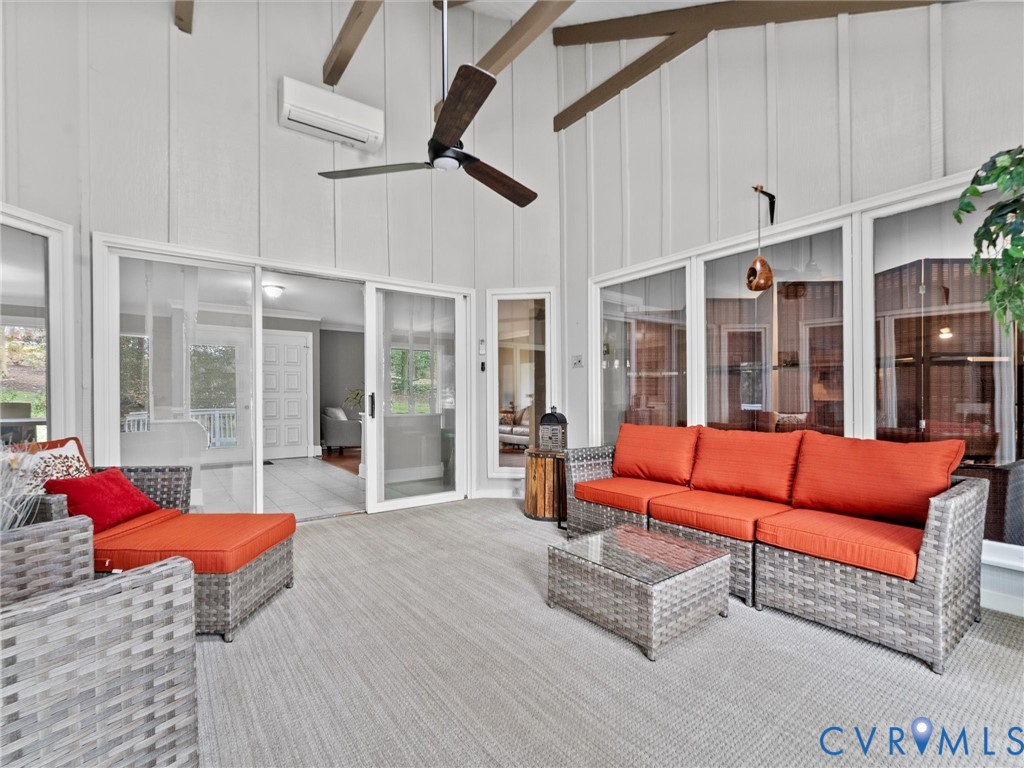 9341 Cardiff Loop Rd