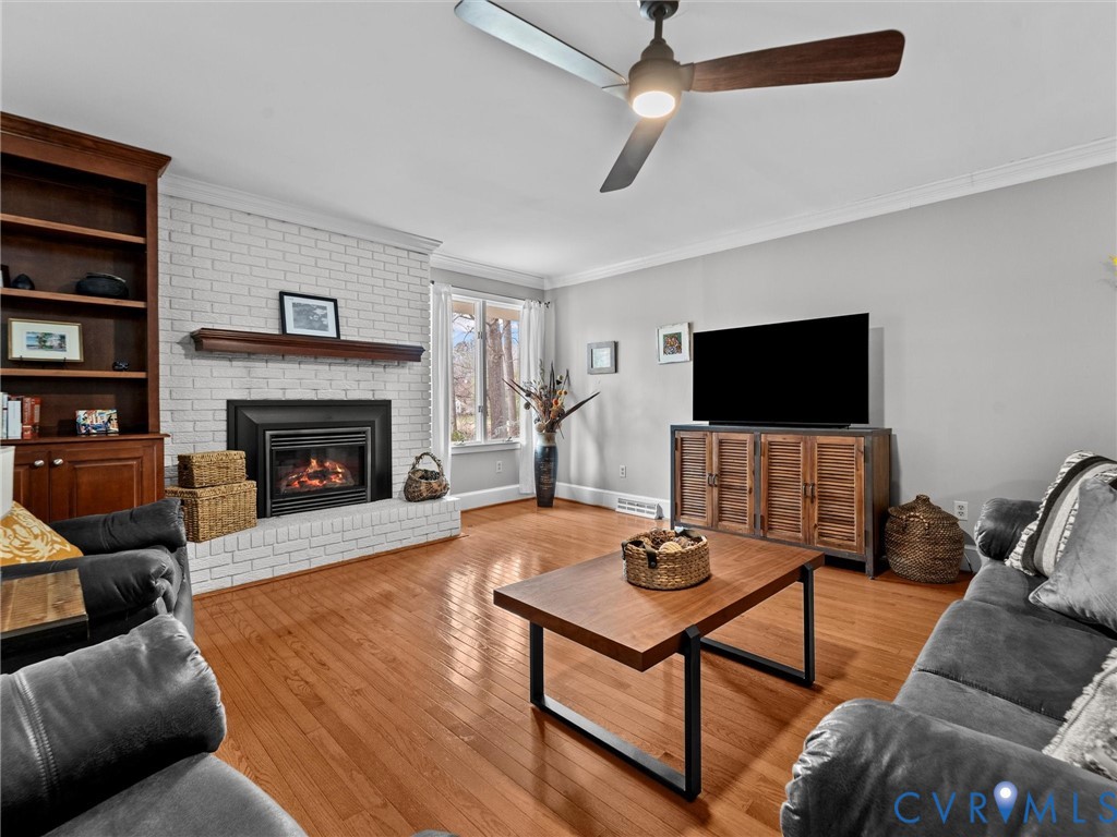 9341 Cardiff Loop Rd