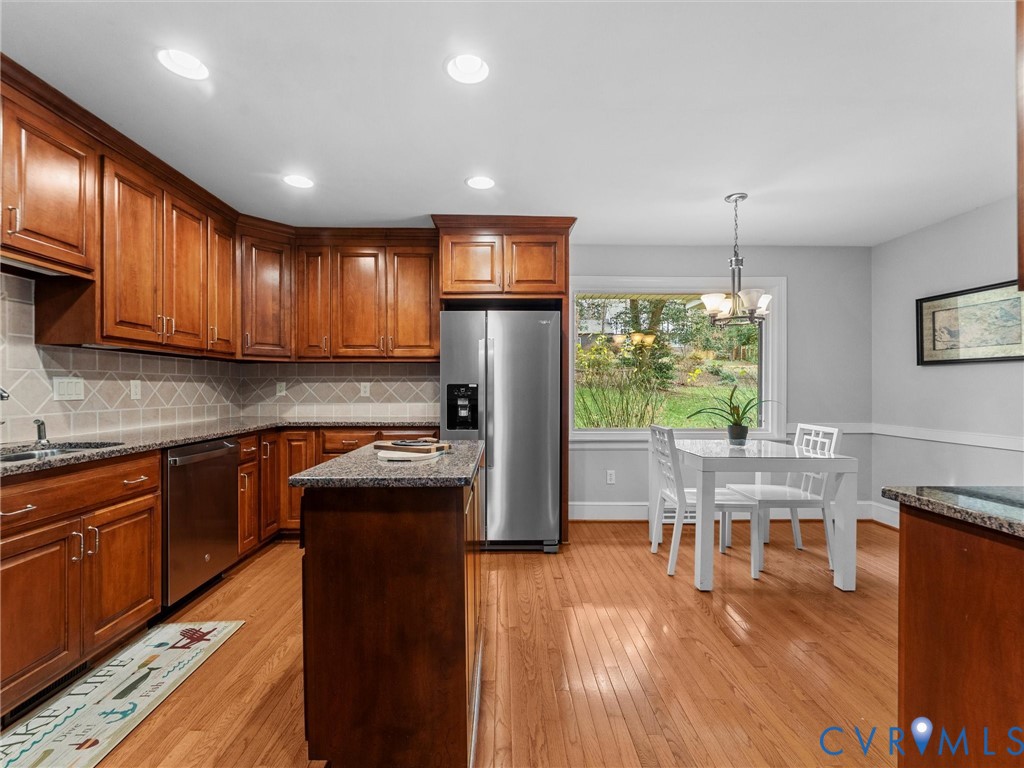 9341 Cardiff Loop Rd