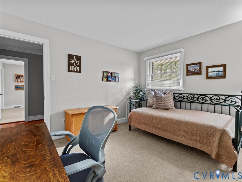 9341 Cardiff Loop Rd