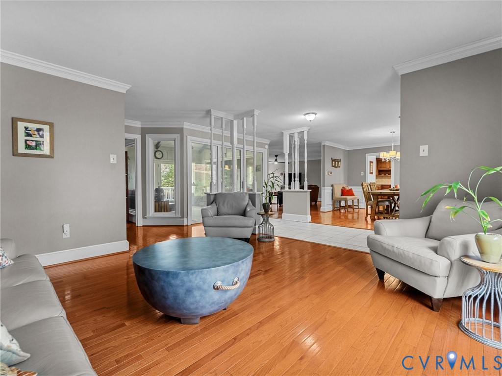 9341 Cardiff Loop Rd