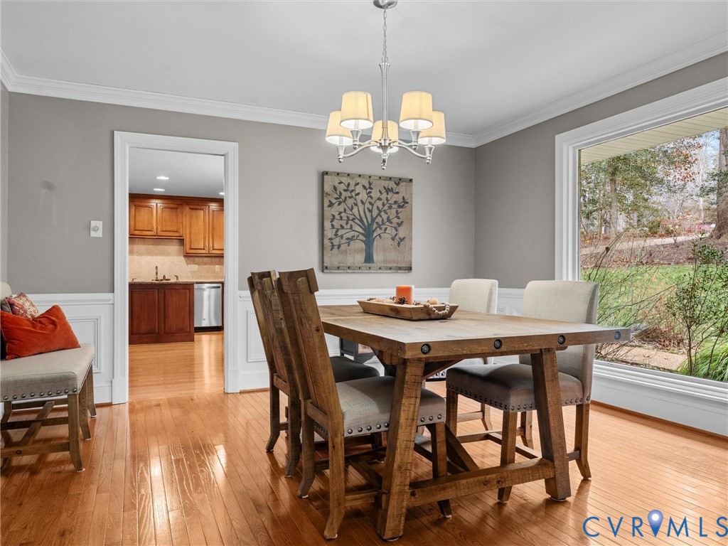 9341 Cardiff Loop Rd