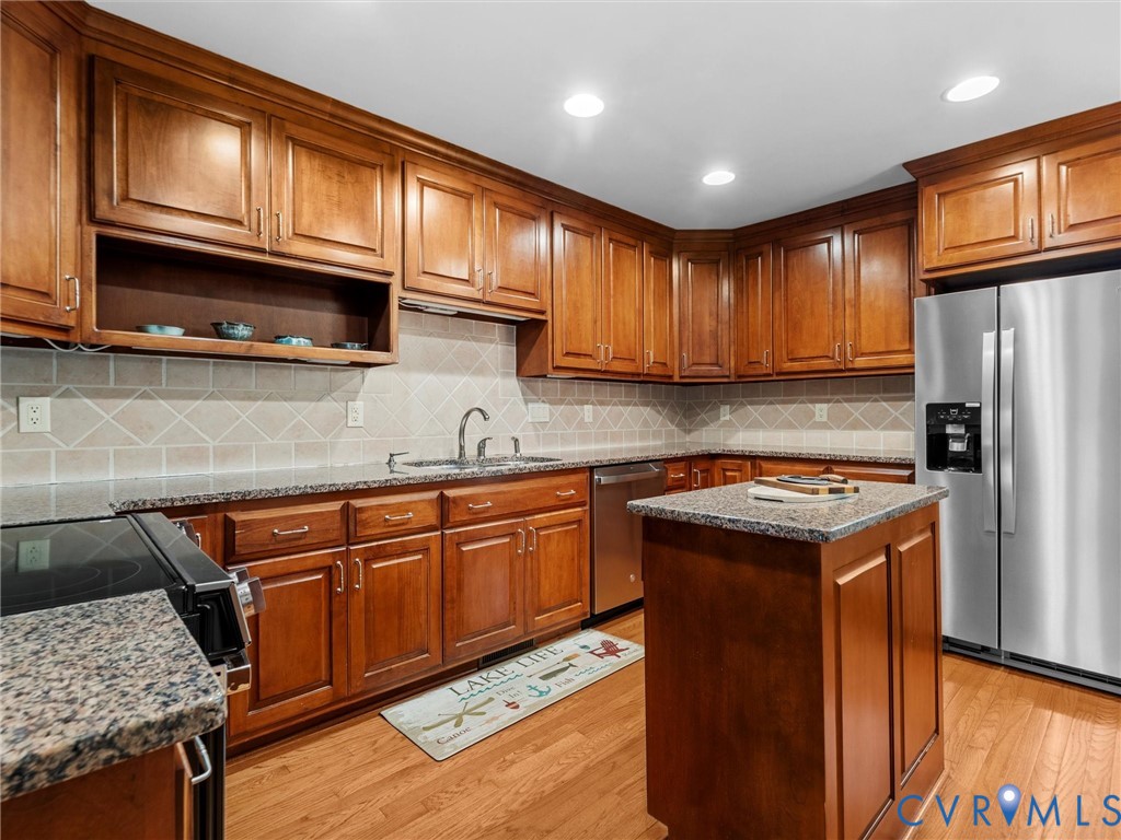 9341 Cardiff Loop Rd