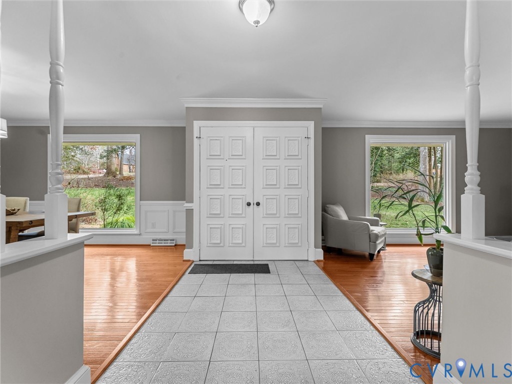 9341 Cardiff Loop Rd