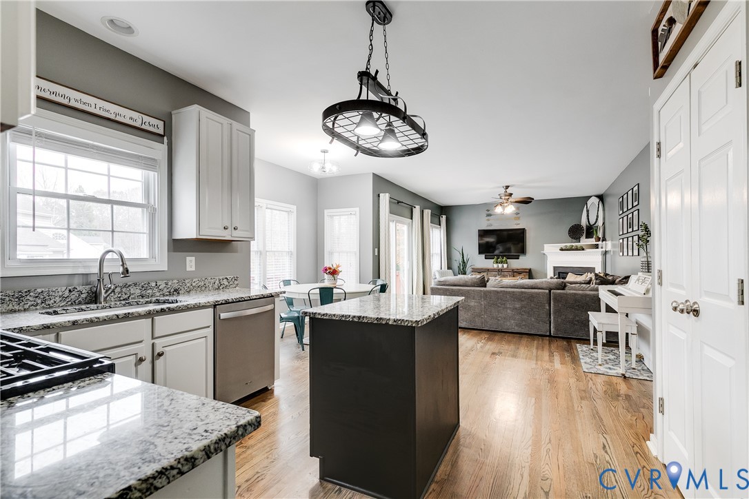 10210 Slidingrock Dr