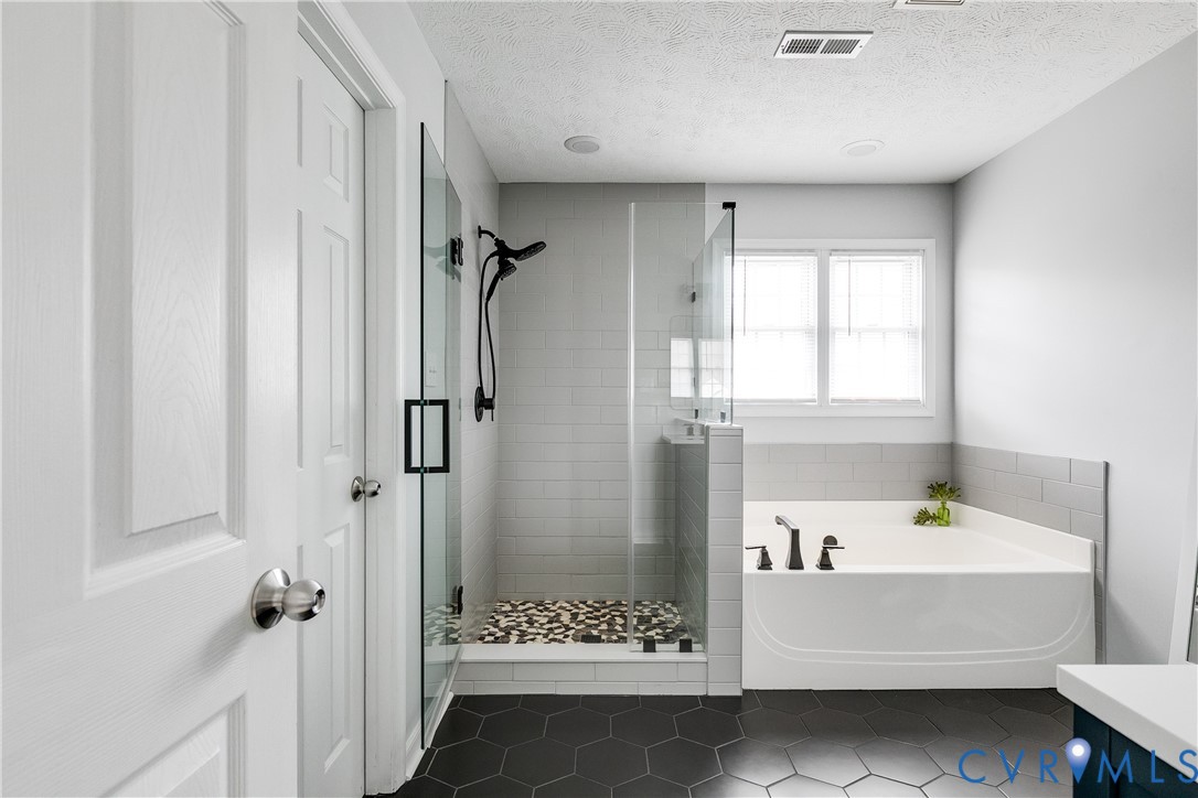 10210 Slidingrock Dr