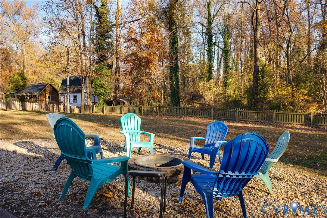 2507 Lourdes Rd