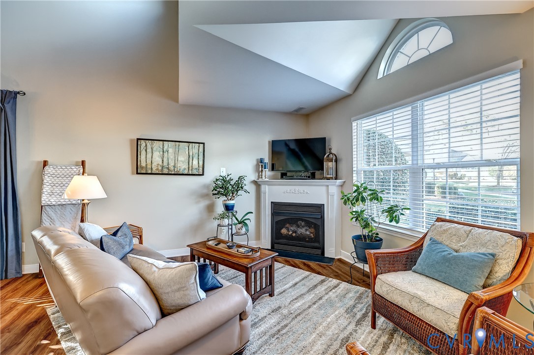 4688 Twin Hickory Lake Dr