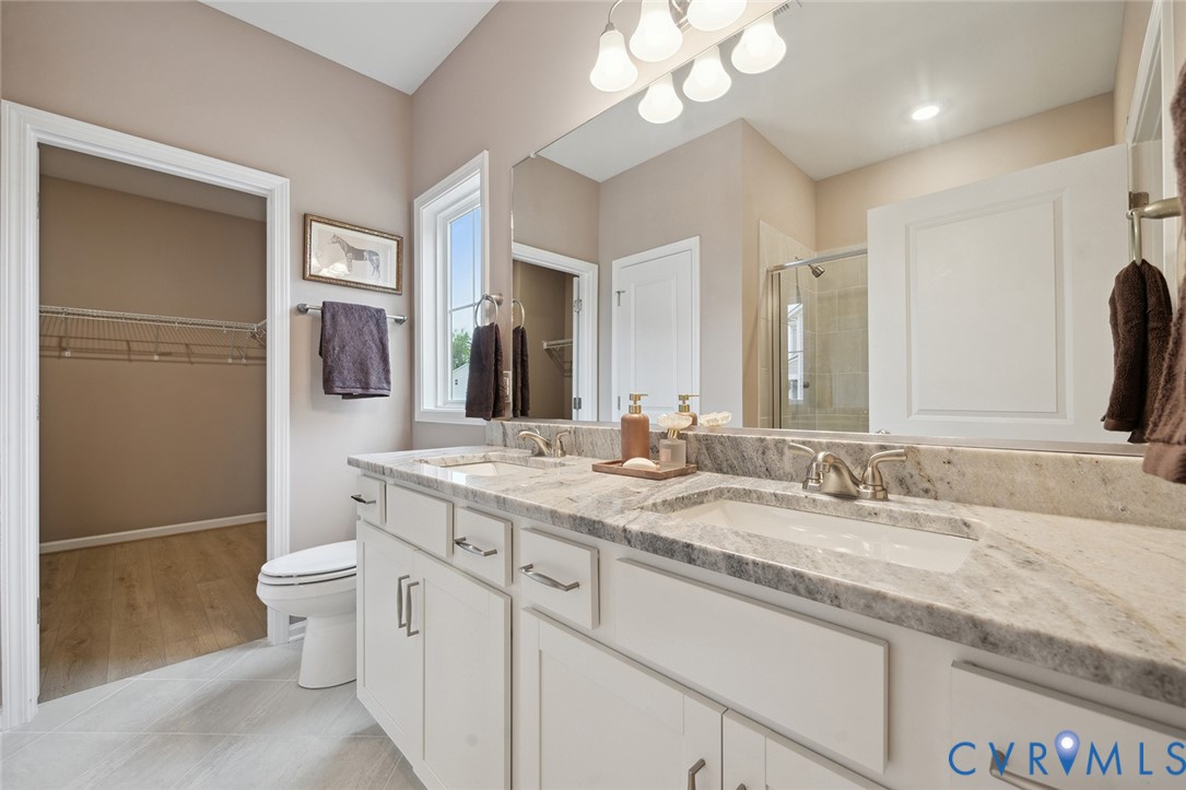 6468 Quinlynn Pl