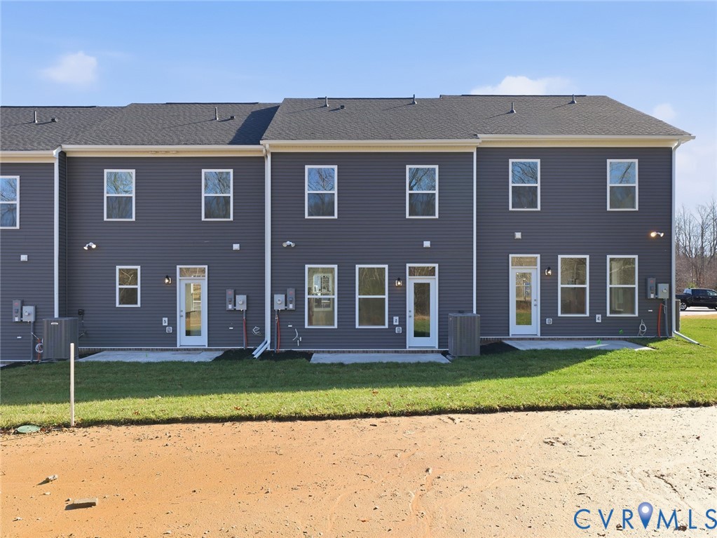 336 Mt. McCauley Way