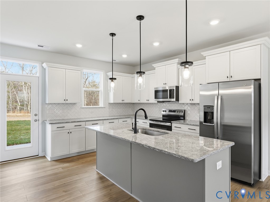 332 Mt. McCauley Way