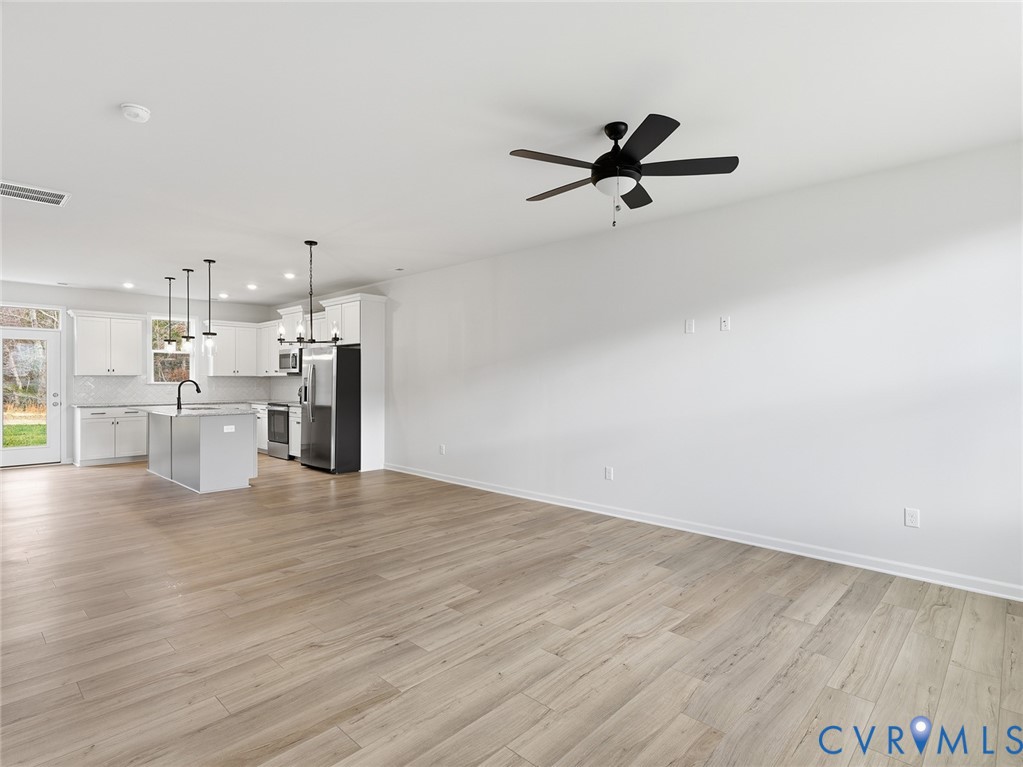 332 Mt. McCauley Way