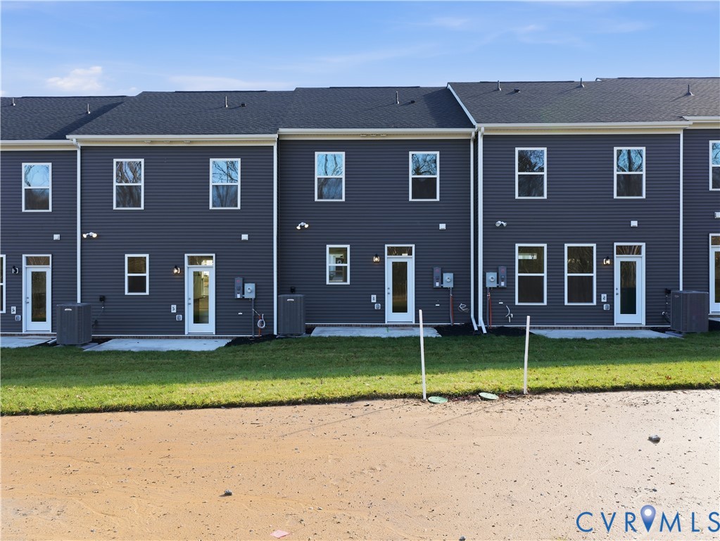 334 Mt. McCauley Way