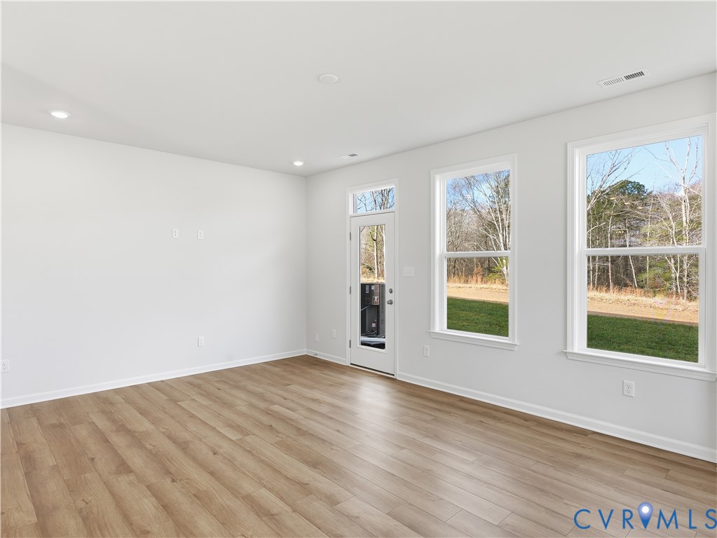 330 Mt McCauley Way