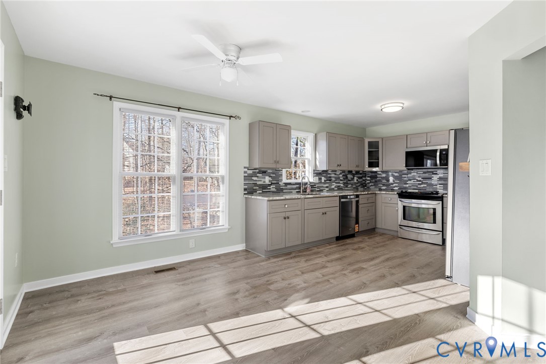 10117 Oakley Pointe Dr