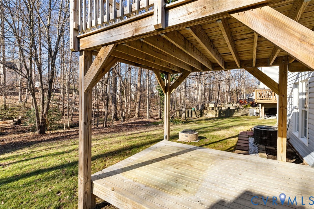 10117 Oakley Pointe Dr