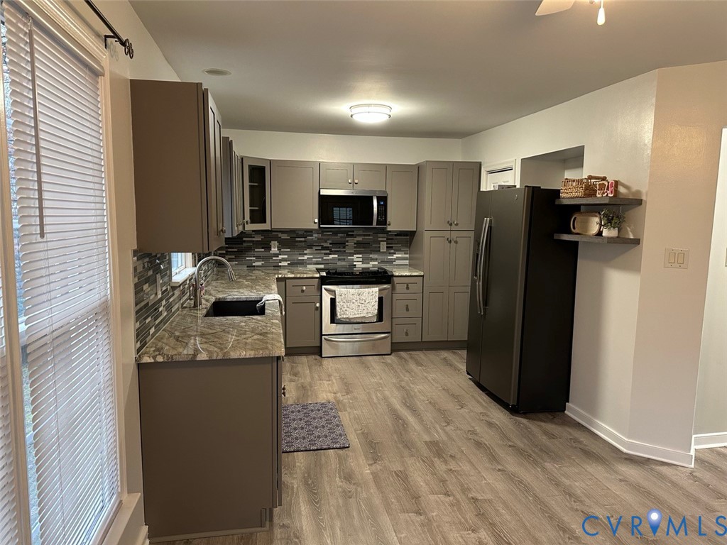 10117 Oakley Pointe Dr