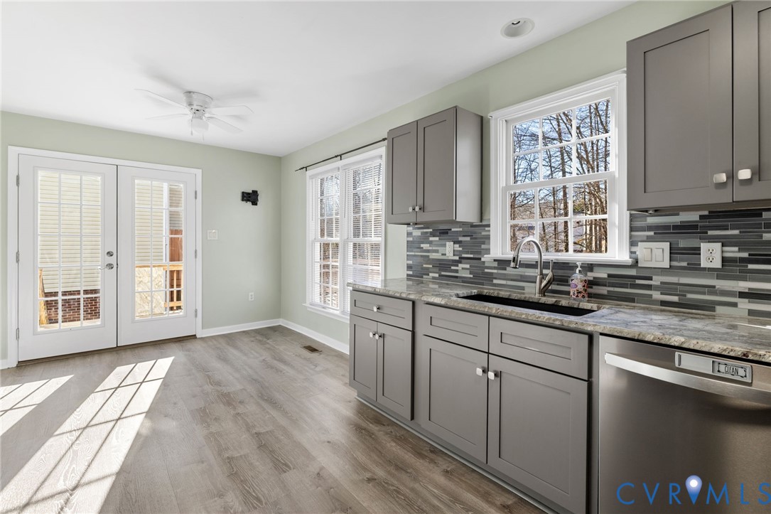 10117 Oakley Pointe Dr