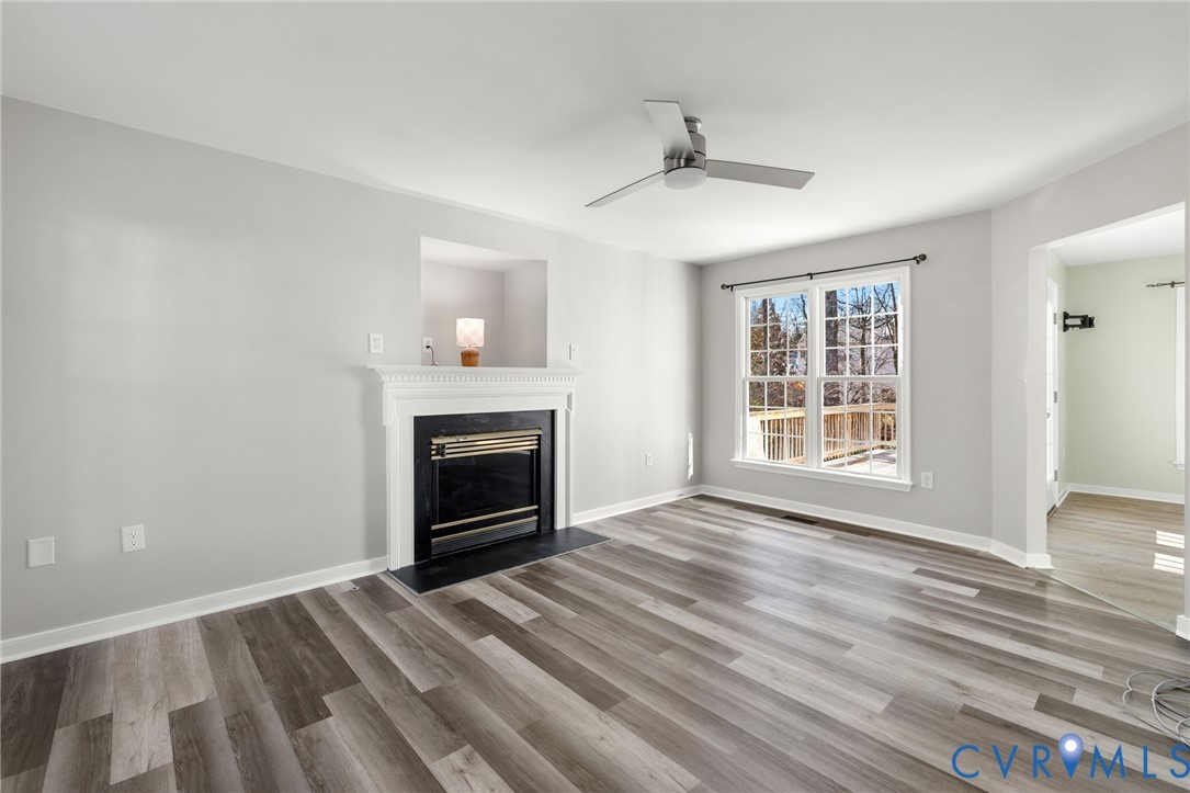 10117 Oakley Pointe Dr