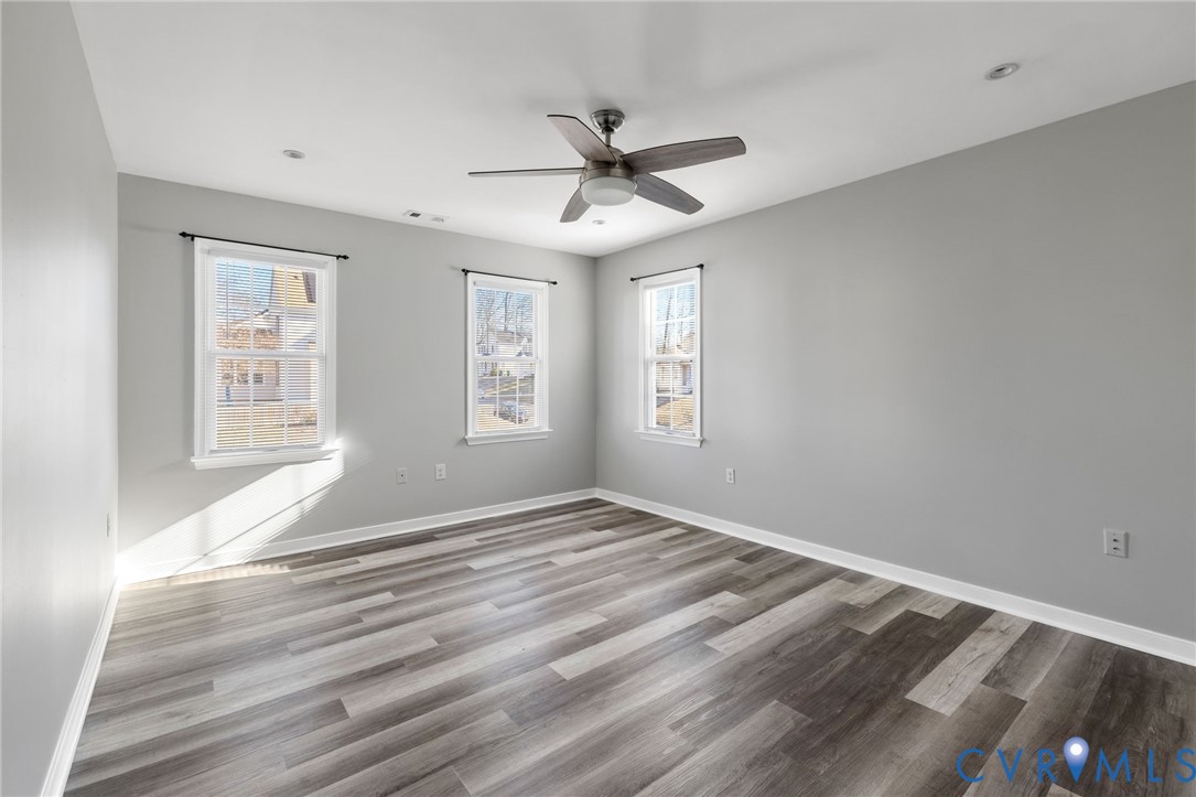 10117 Oakley Pointe Dr