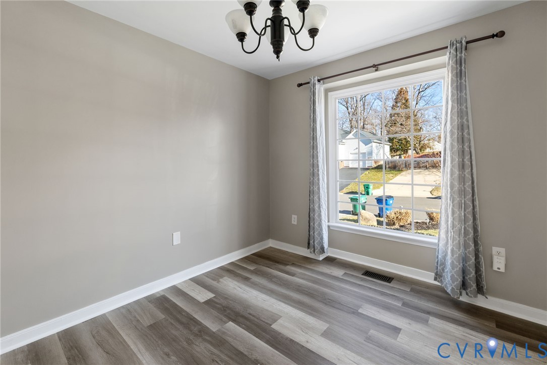 10117 Oakley Pointe Dr