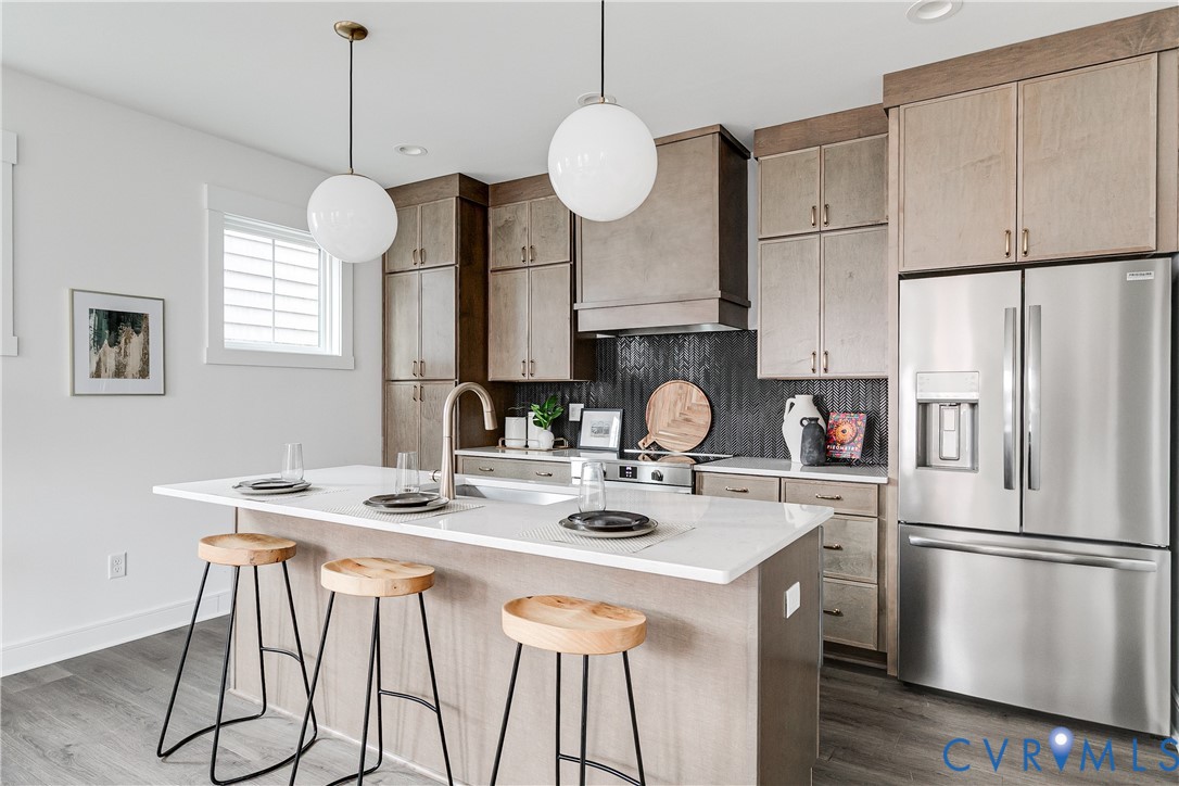 1827 W Cary St Unit#D