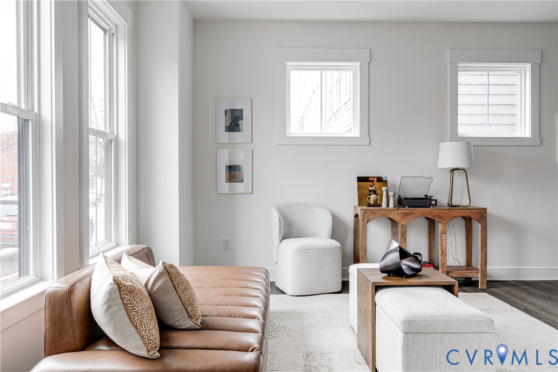 1827 W Cary St Unit#D