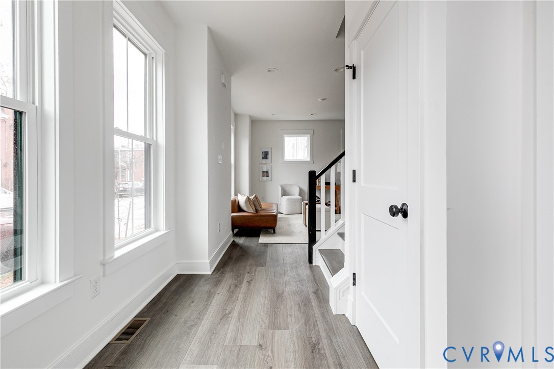 1827 W Cary St Unit#D