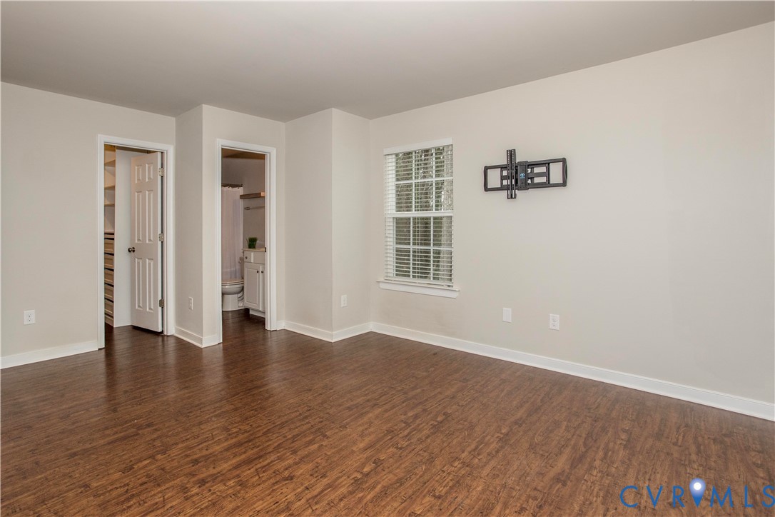 1561 Burning Tree Rd