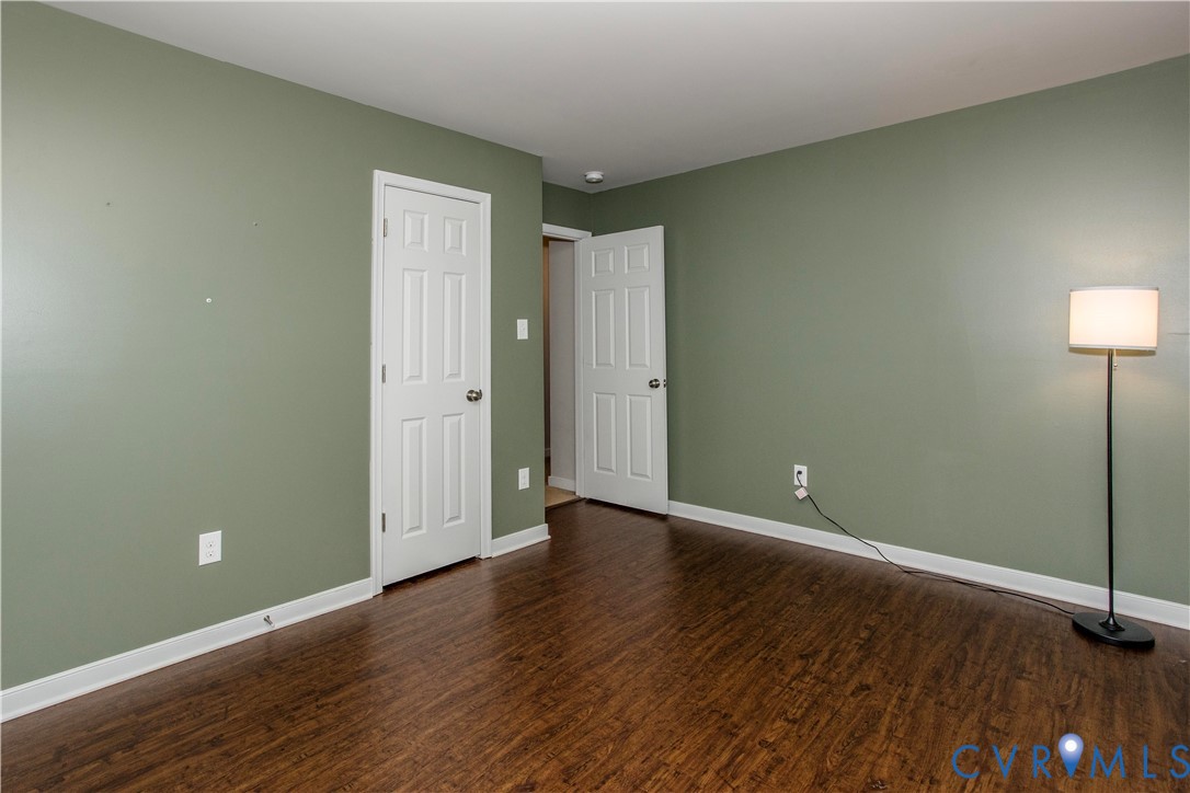 1561 Burning Tree Rd