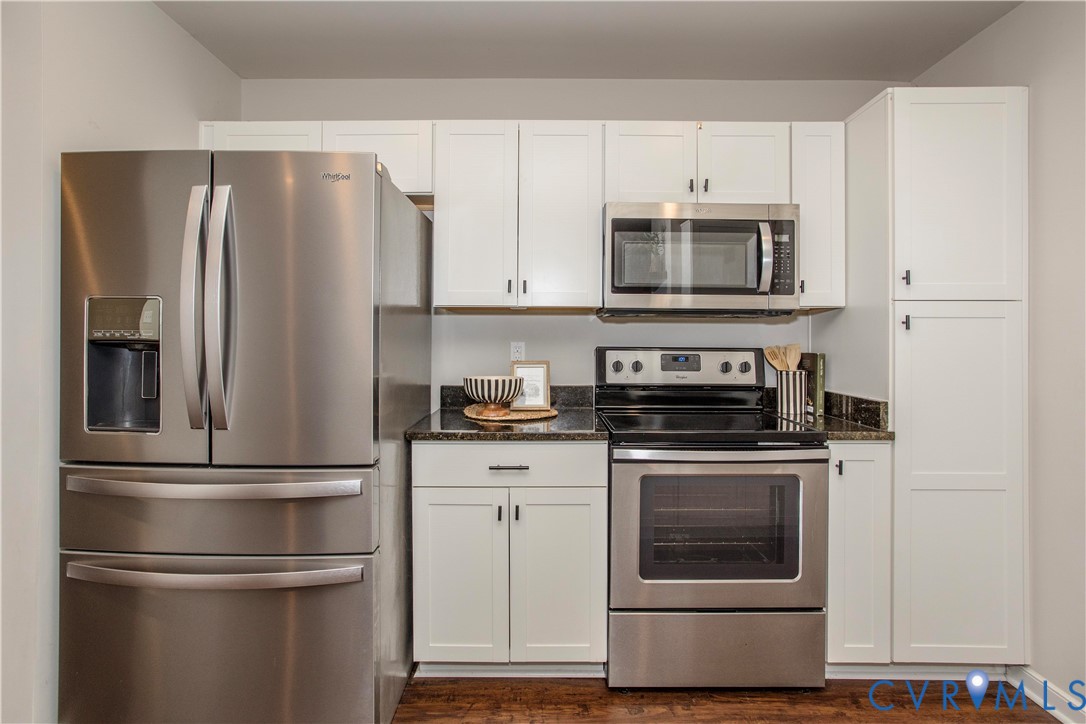 1561 Burning Tree Rd