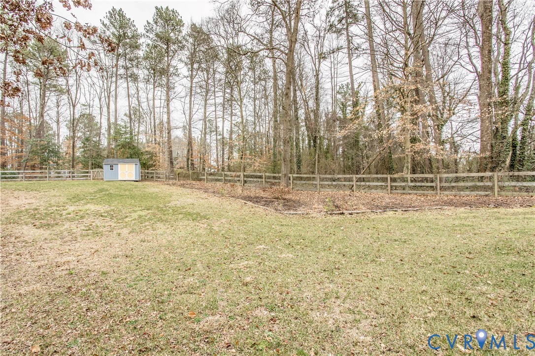 1561 Burning Tree Rd