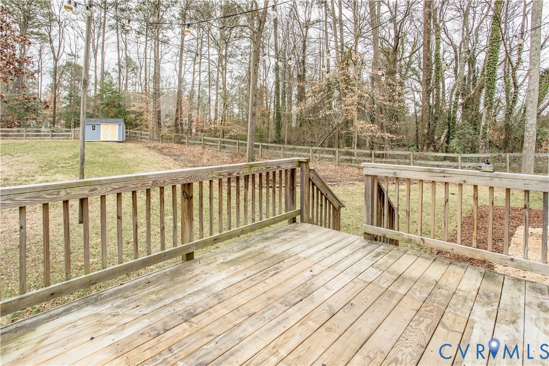 1561 Burning Tree Rd