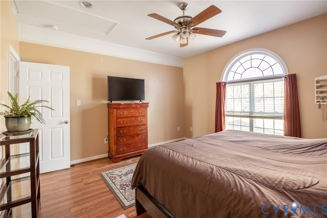 7432 Johnsonville Way