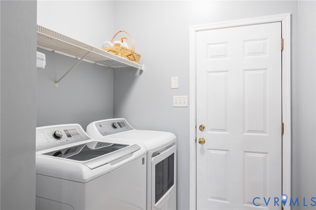 7432 Johnsonville Way