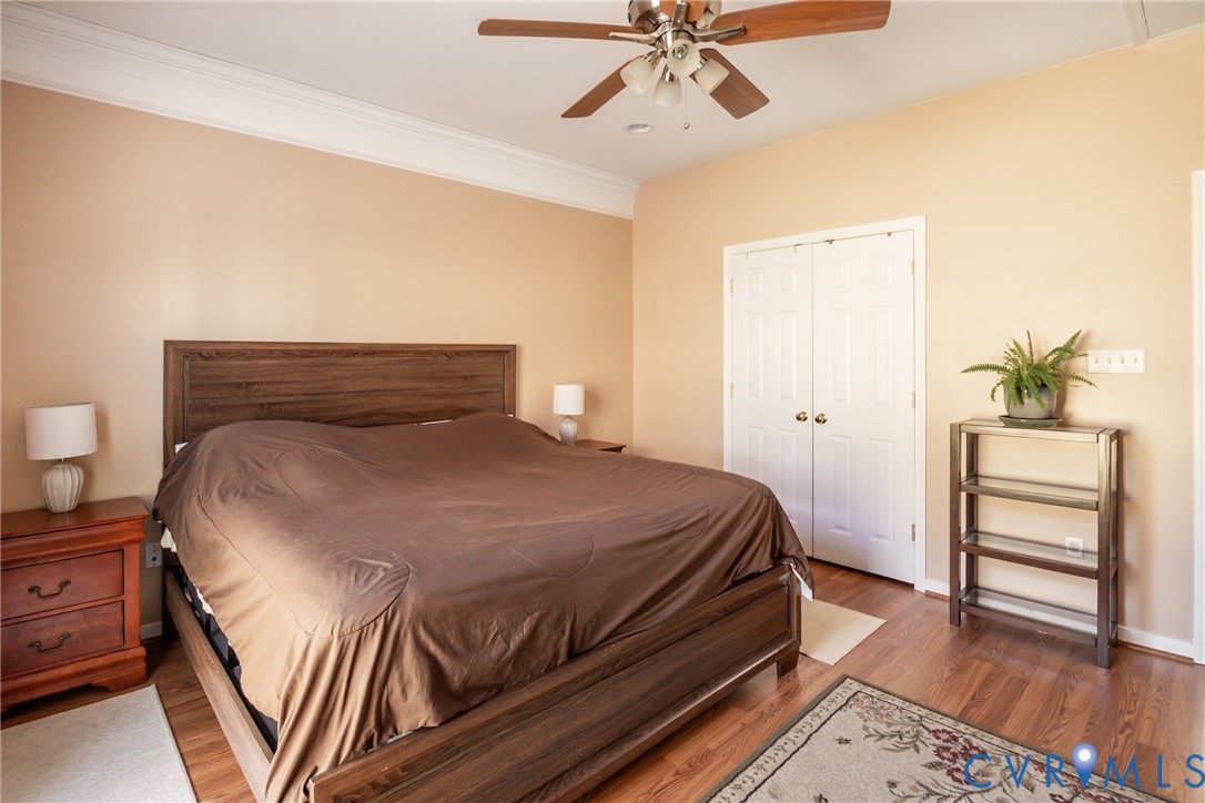 7432 Johnsonville Way