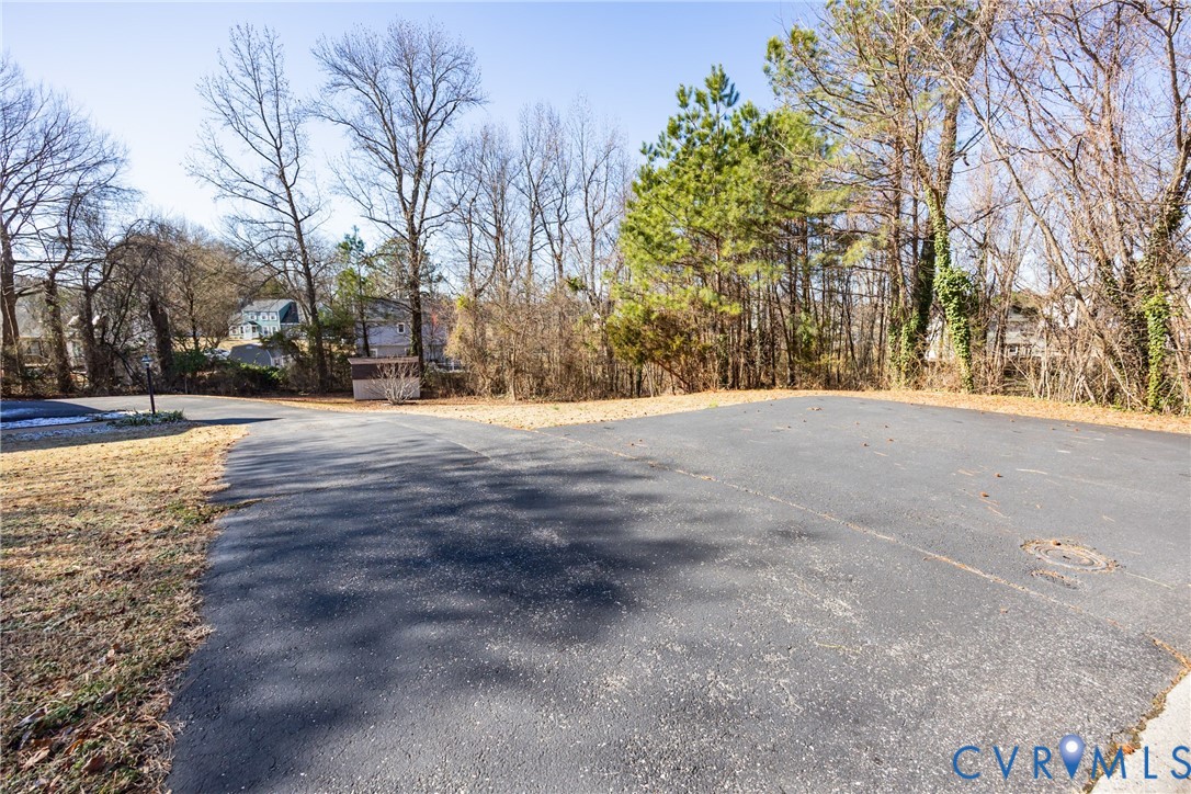 7432 Johnsonville Way