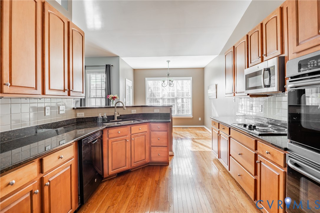 7432 Johnsonville Way