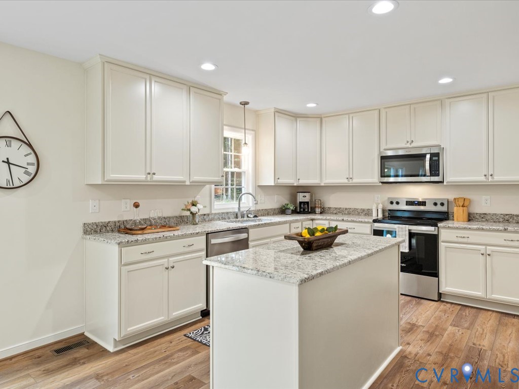 160 Ashburn Rd