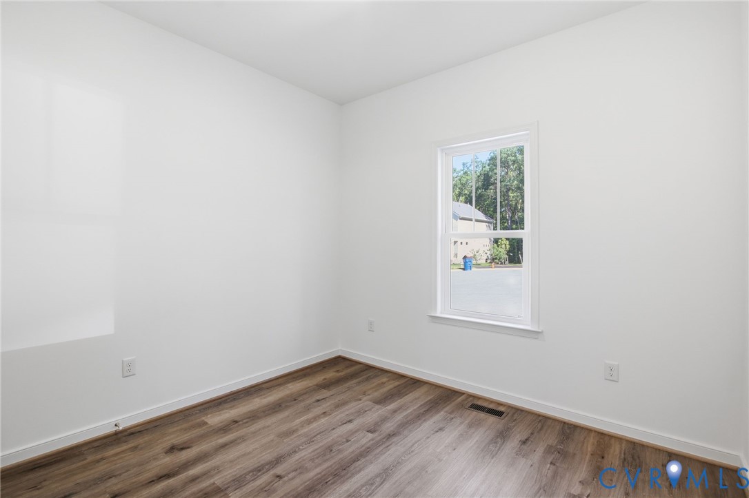 7613 Oak Grove Tree Dr