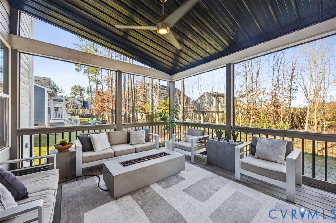 6812 Boston Creek Ct