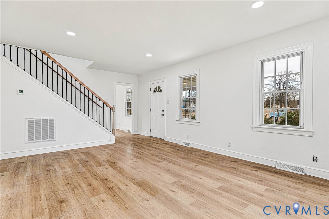 2958 Winston Churchill Dr