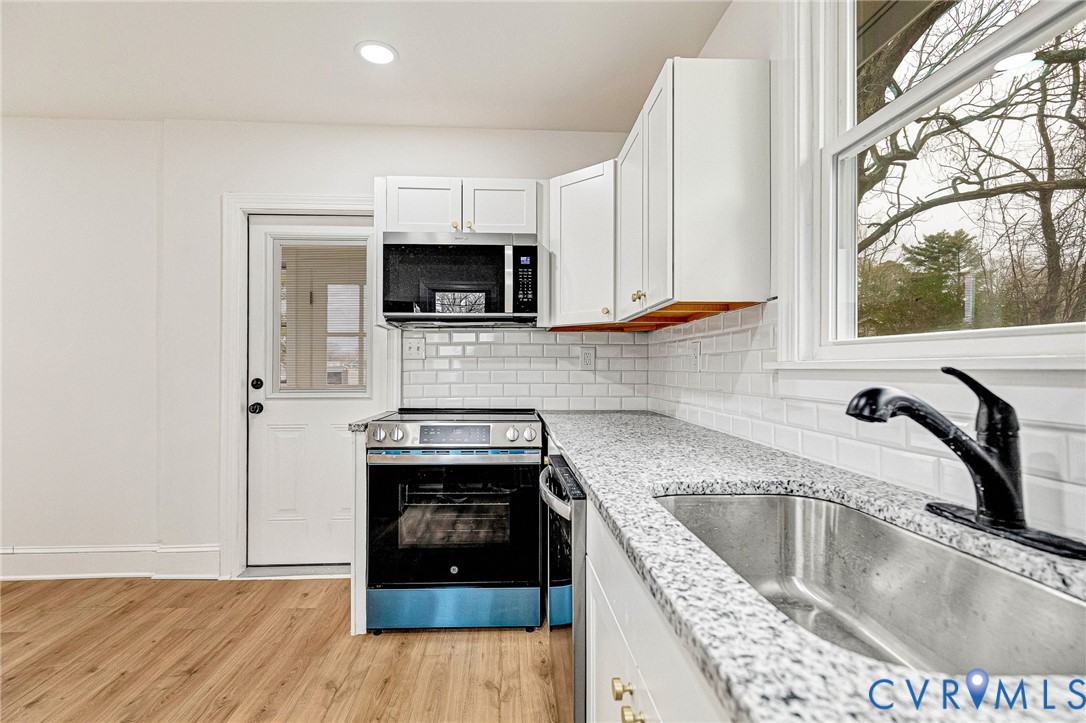 2958 Winston Churchill Dr